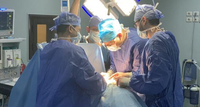 صلاة من اجل الأطباء والممرضات وكل من يعمل في مجالات الرعاية الصحية