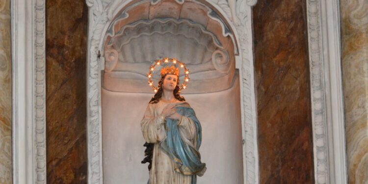 كلمة الأب الأقدس خلال تكريمه التقليدي لتمثال الحبل بلا دنس