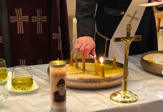 رتبة القنديل: ﺗﺒﺮﻳﻚ اﻟﺰﻳﺖ ﻓﻲ يوم أربعاء الآلام – طقس ماروني