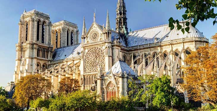 كاتدرائية نوتردام دو باري – كنائس فرنسا
