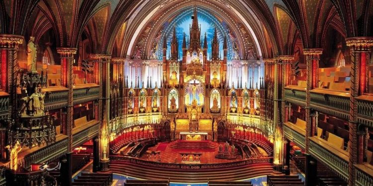 كاتدرائية نوتردام دو باري – كنائس فرنسا