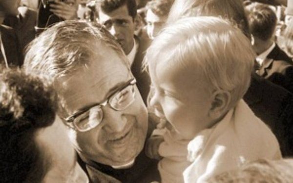 في محور السنة المريمية _ القديس خوسيماريا