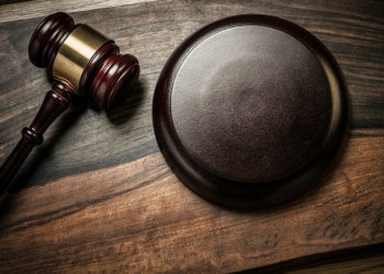 الإدانة ودينونة الآخرين – ماهي الإدانة في المسيحية؟