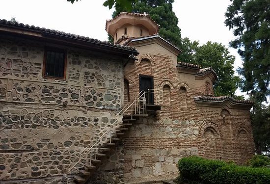 كنيسة بويانا – بلغاريا – كنائس متفرقة