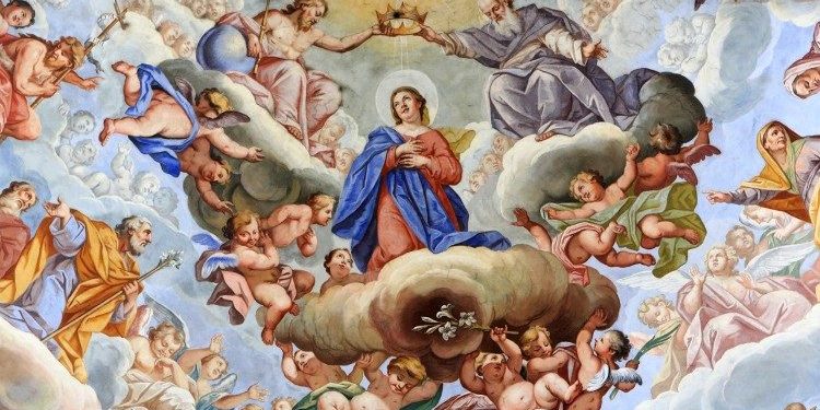 البابا فرنسيس: السماء ليست بعيدة بعد الآن لأن هناك أم تنتظرنا عند عتبة السماء