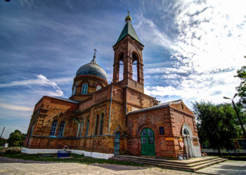 كنيسة التجلي (زايمو-أوبريف) في روسيا – كنائس متفرقة