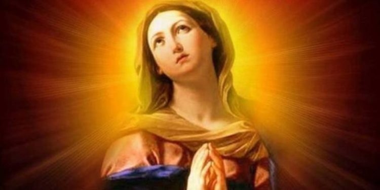 والدة الإله أنقذته من الجحيم بسبب كسله!!