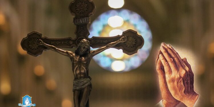 اُدخل إلى مخدعك، واَغلق بابك، وصلِّ إلى أبيك الذي في الخفاء – آبائيات