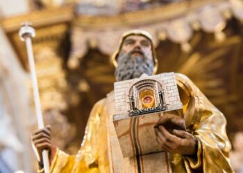 ما أسس الطريقة النسكيّة التي ابتكرها مار مارون؟