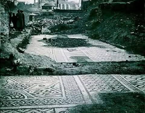 فسيفساء القسطنطينية عاصمة الله الحي