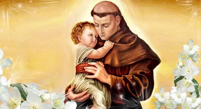 هل تعلم لماذا يُصوّر القديس أنطونيوس البدواني دائماً وهو حامل الطفل يسوع؟