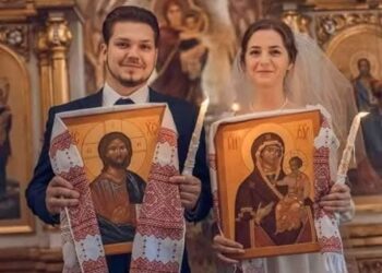 هل يجوز عمل حفلات بعد الزواج فيها خمر ومُسكر ورقص غير لائق وراقصات؟