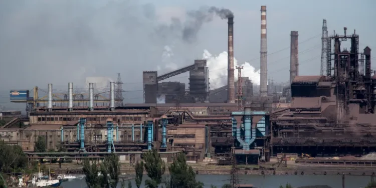 صلاة على مصنع