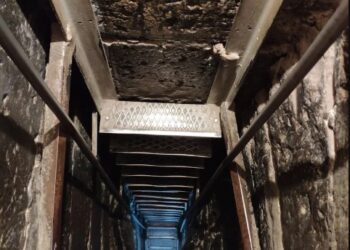 دير “خور فيراب” في أرمينيا – كنائس متفرقة