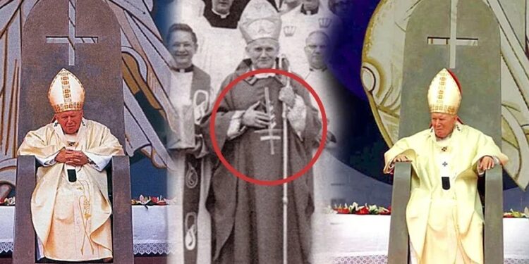 الصليب المقلوب هل هو رمز شيطاني أم كاثوليكي وما سرّ علاقته بالبابا