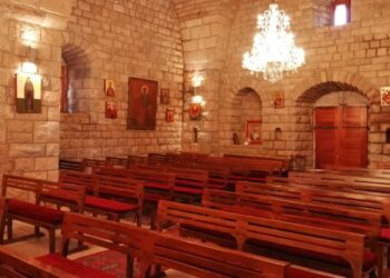 كنيسة القديسة تقلا – عين السنديانة – كنائس لبنان