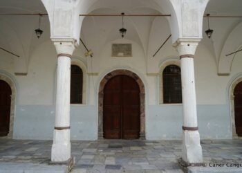 كنيسة ⁩ “أغيوس قسطنطينوس” التي حولت لمسجد – كنائس تركيا