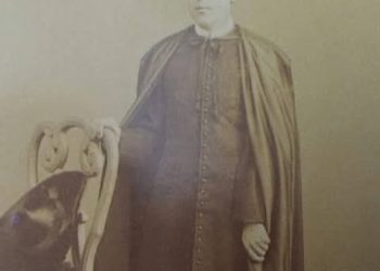 هل تعلم من مؤسس جماعة راهبات القلبين الأقدس العاملات الصغيرات؟