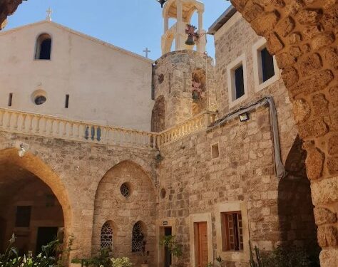 دير سيّدة الناطور تسكنه راهبة واحدة – كنائس لبنان