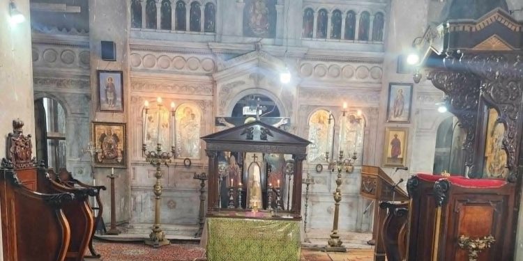 القديس أنطونيوس الكبير وكنيسة دخول السيد إلى الهيكل (Ὑπαπάντη) في مدينة طنطا وأيقونة للقديس أنطونيوس الموجودة في كنيسة