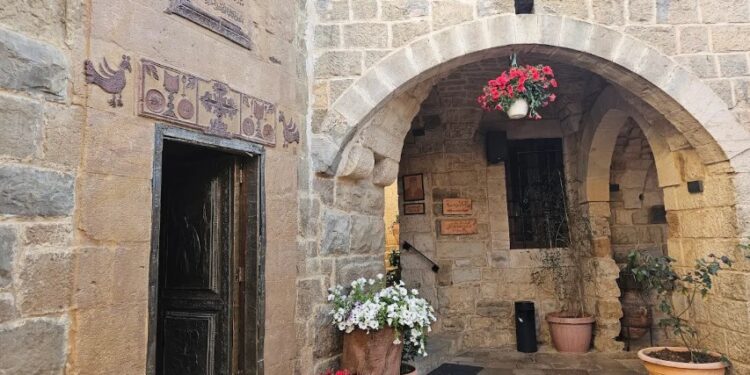 دير مار الياس شويا البطريركي – كنائس لبنان